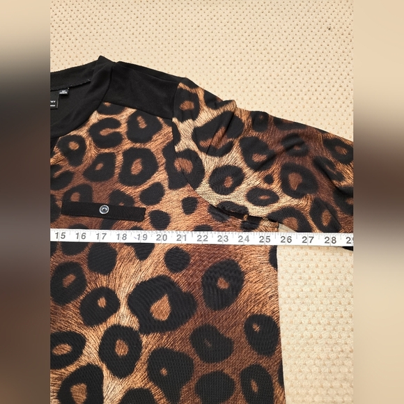 ELLIE McCarthy Blouse Women’s Sz 3X Button Down Leopard Print Polyester … - Picture 9 of 10